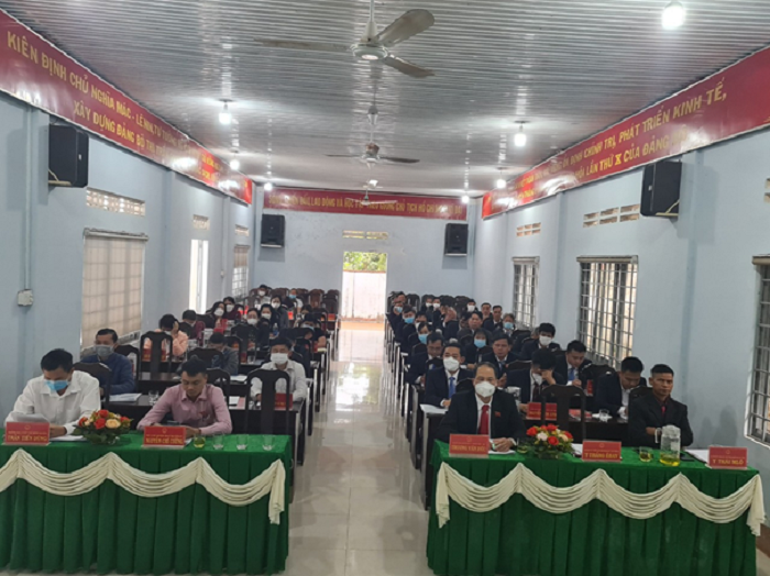 Thi tran Ea Drang HĐND thi tran nhiem ky 2021-2026 to chuc ky hop 1